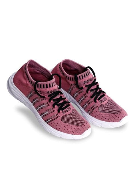 Textured Sports Shoes with Lace Detail