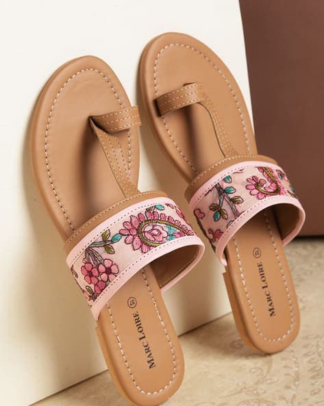 Printed Toe-Ring Sandals